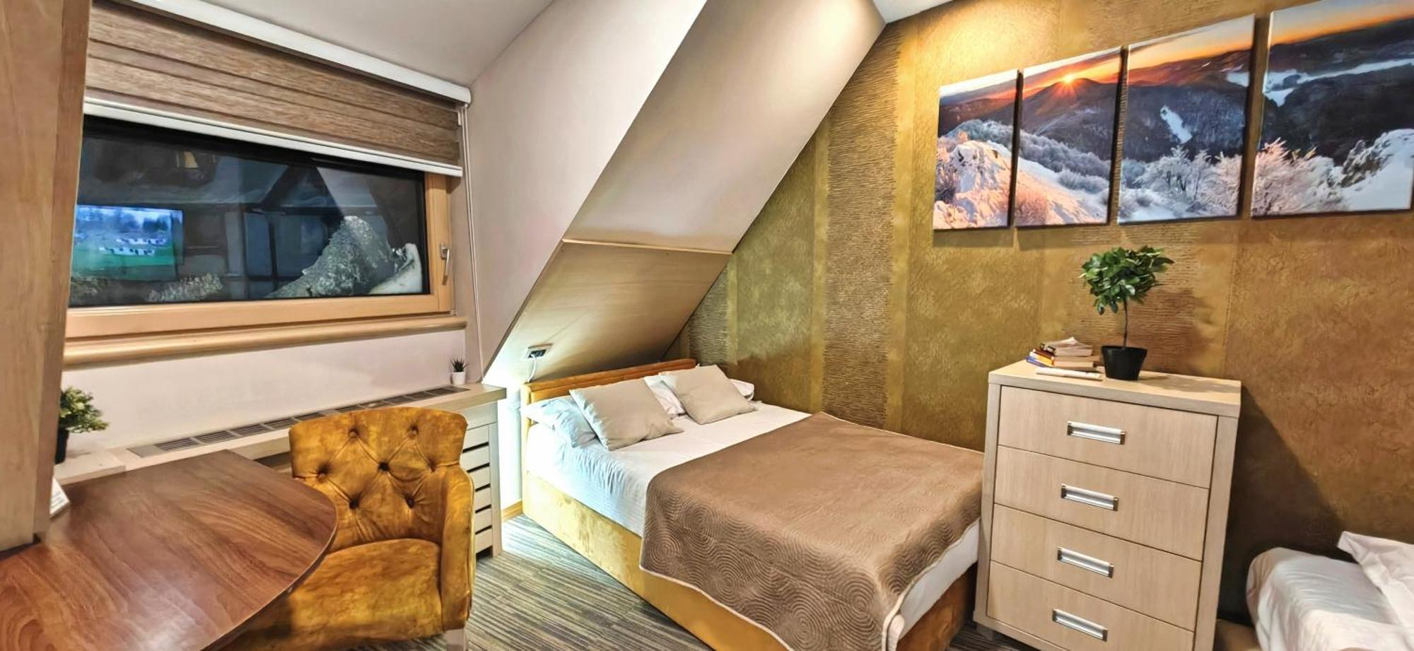 Angella Kop Konaci Apartment Kopaonik Bilik gambar