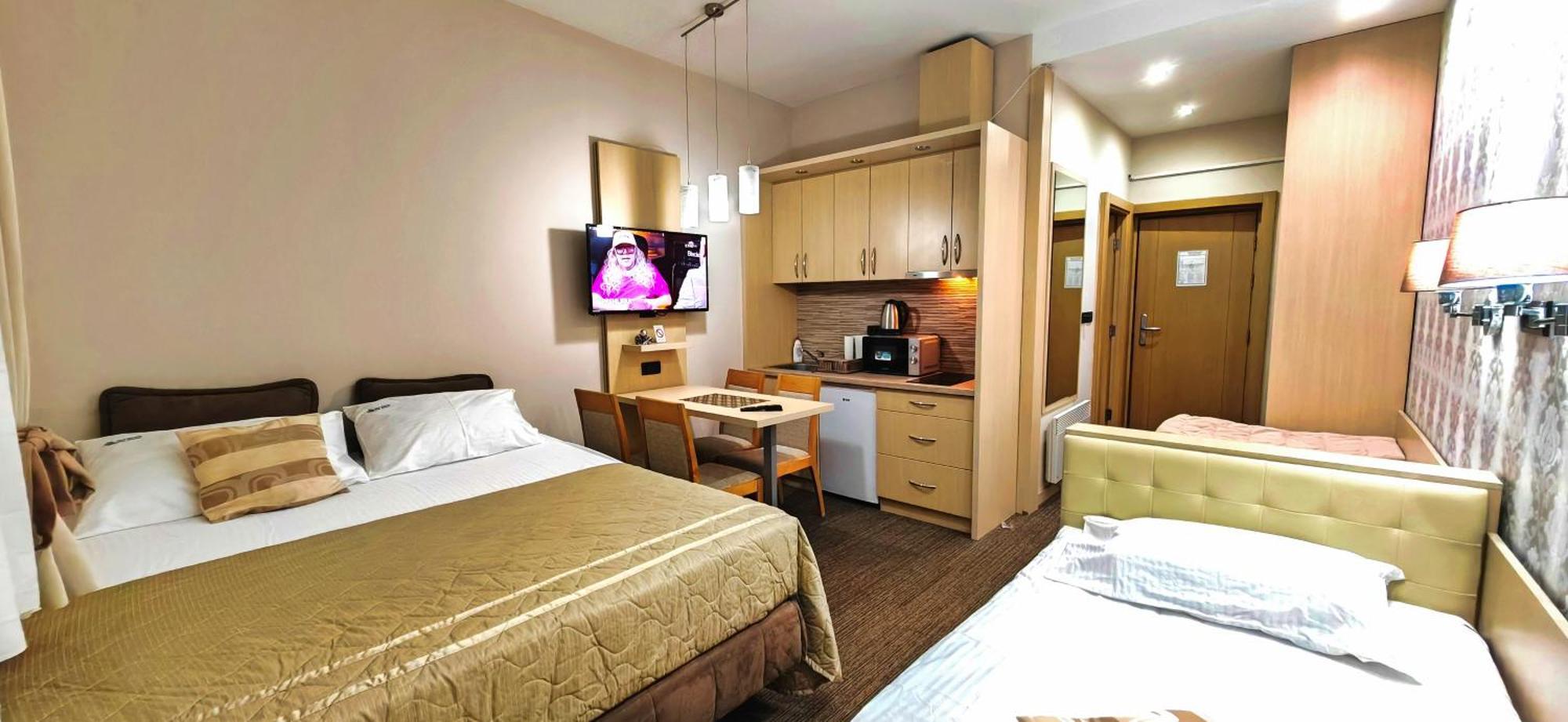 Angella Kop Konaci Apartment Kopaonik Bilik gambar
