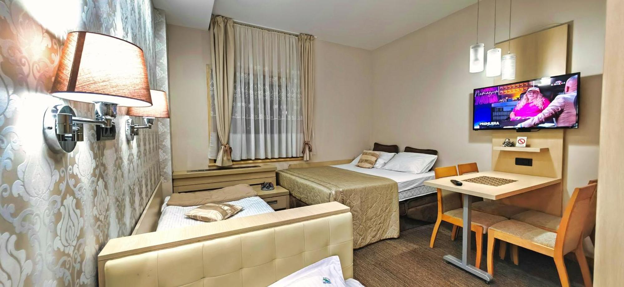 Angella Kop Konaci Apartment Kopaonik Bilik gambar