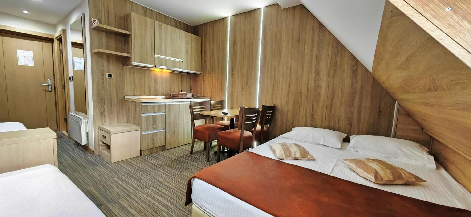 Angella Kop Konaci Apartment Kopaonik Bilik gambar